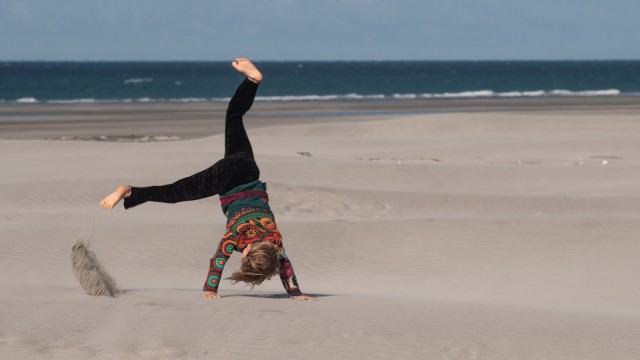 There is always time to do hand stands