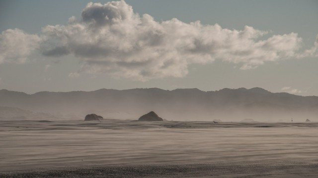 That's no mist, that's all flying sand