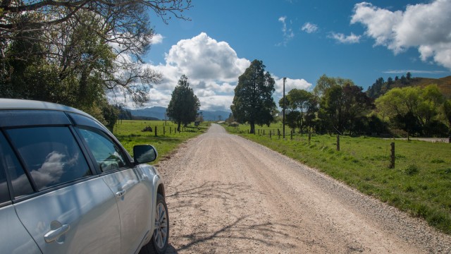 Typical NZ gravel road