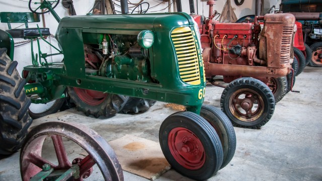 Ancient tractor (or what's left)