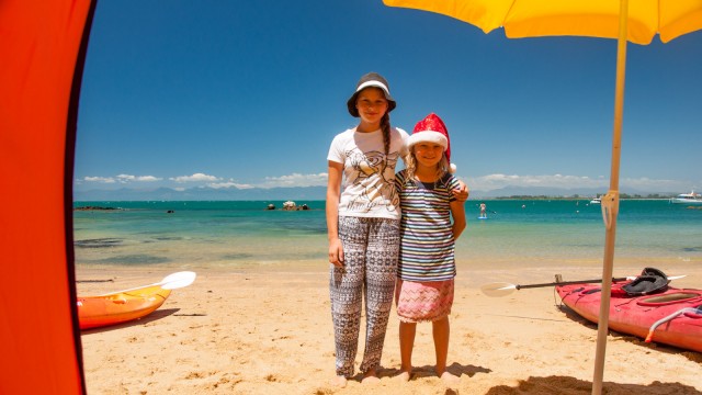 Haging out with friends at Dummy Bay all Christmas day