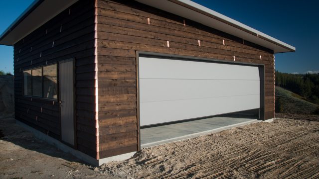 The new 6m garage door